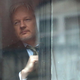 Illustration for article titled Leaked WikiLeaks Email: Non-Murderer Julian Assange Doesn't Stink or Live Under the Stairs